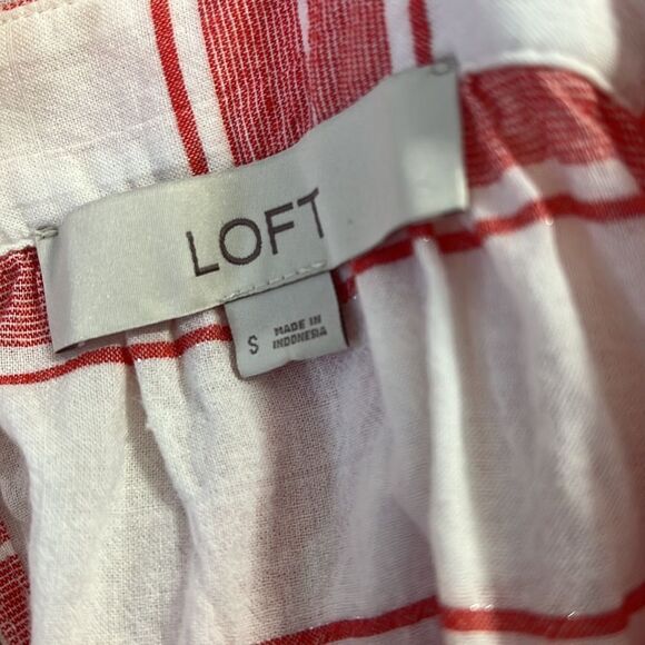 Ann Taylor loft red and white striped peplum sleeveless blouse - Picture 8 of 8